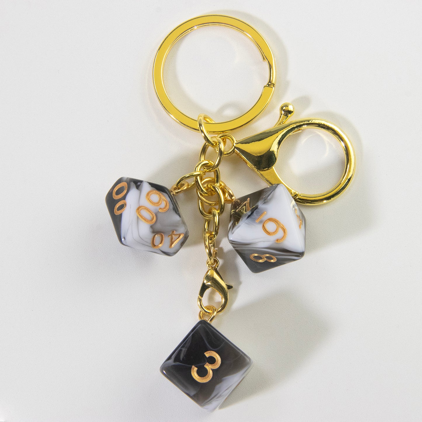 Unique Dice Keychains for Backpack Decoration and Table Games Souvenirs