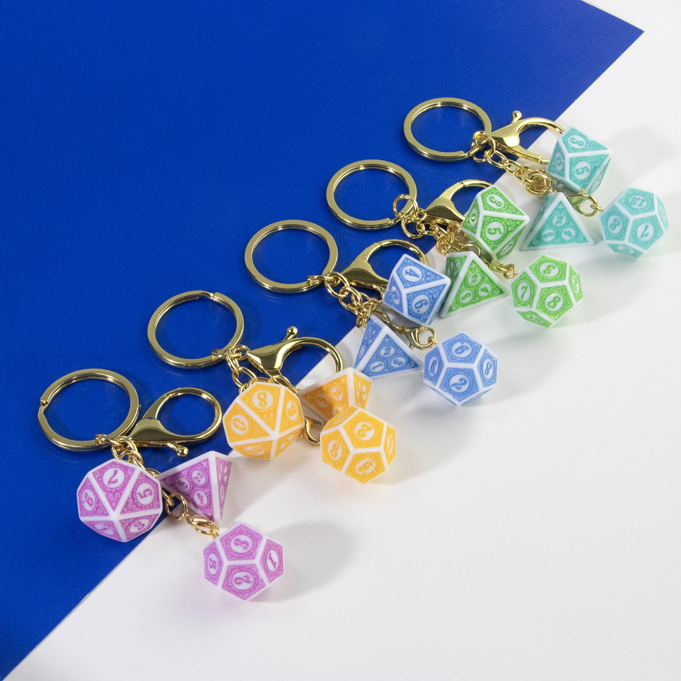 3D Fashion Dice Keychain Pendant - Stylish Car Bag Pouch Accessories for Men Women