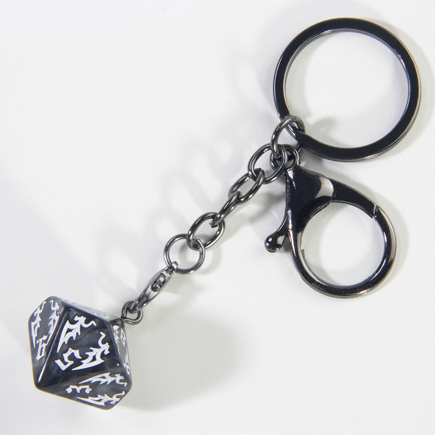 Creative Dice Keychian, Car Pouch Handbag Pendant, Perfect Souvenirs Gift for Table Fans