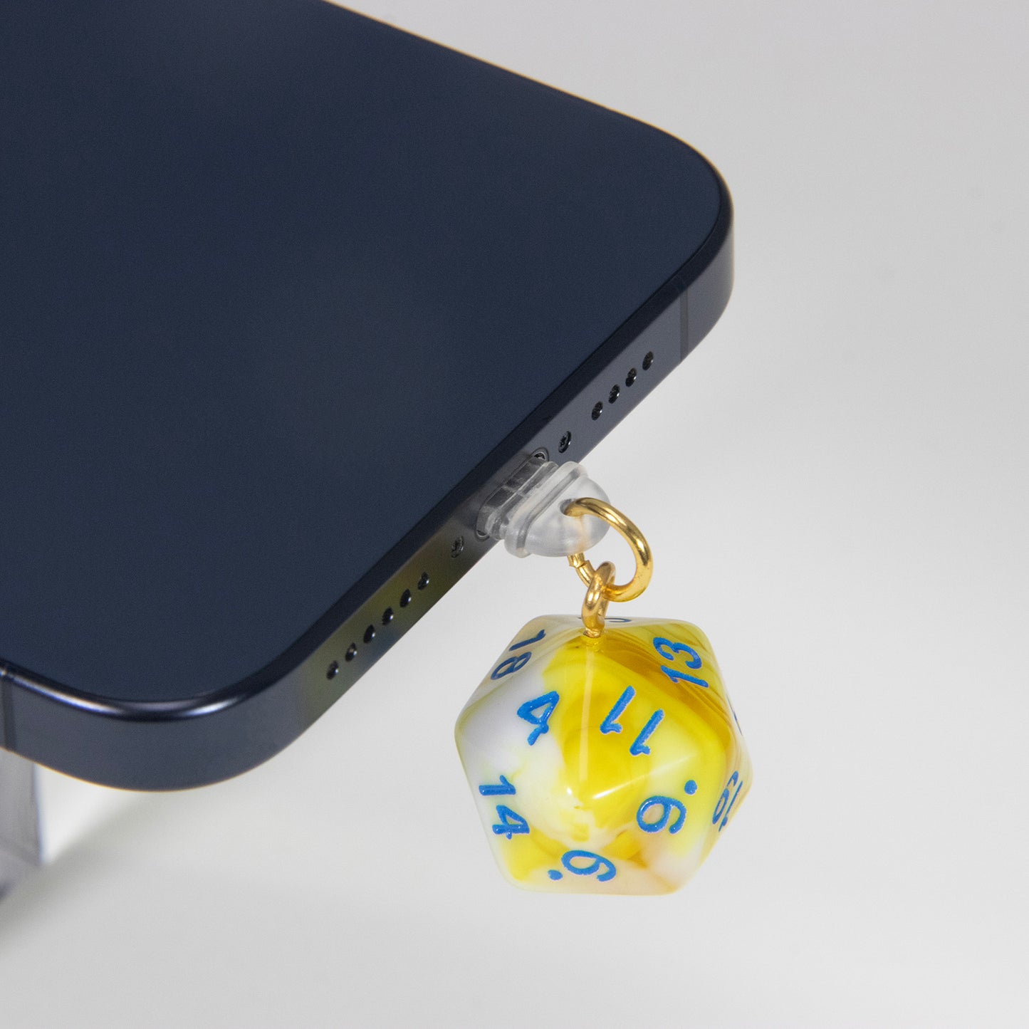 Phone Dust Plug with Acrylic Dice Charm Dust Protection Stopper for iphone Type-C Phone Charge Port