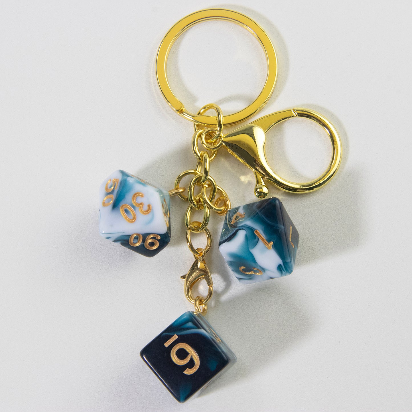 Unique Dice Keychains for Backpack Decoration and Table Games Souvenirs