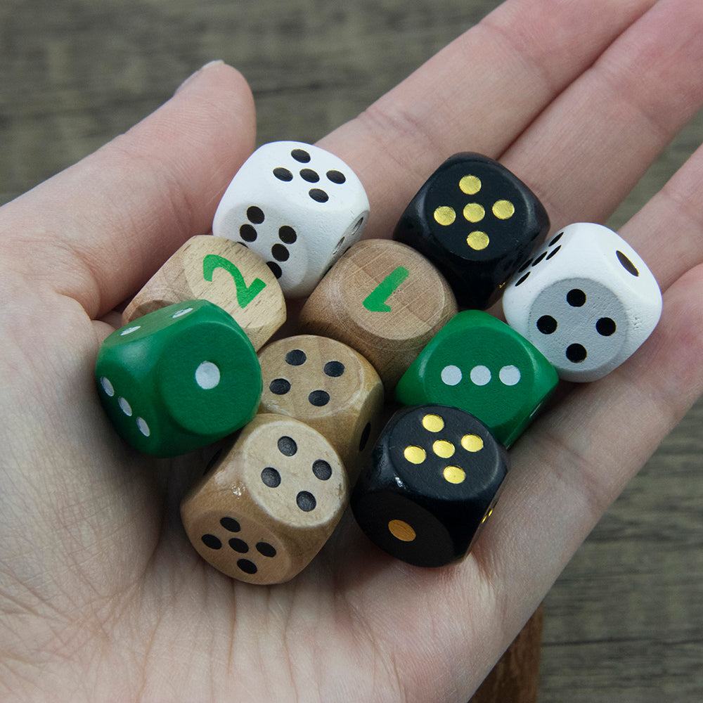 5pcs 16mm Wooden Dice 6 Sided Game Dice for Dice Game Math Teaching DIY Board Game