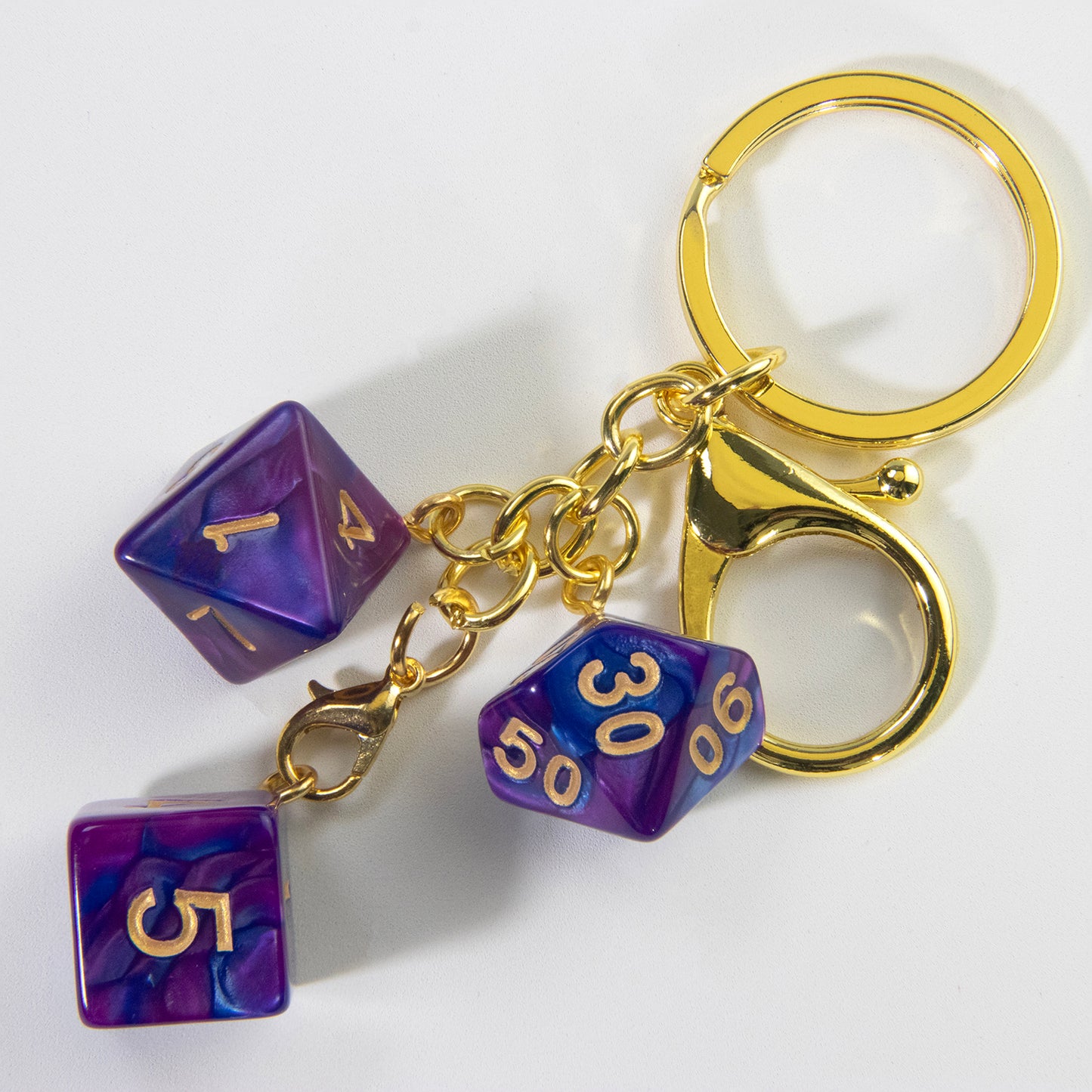 Lucky Acrylic Dice Keychain  - Stylish and Fortunate Charm for Keys, Bags - Durable, Multipurpose Accessories
