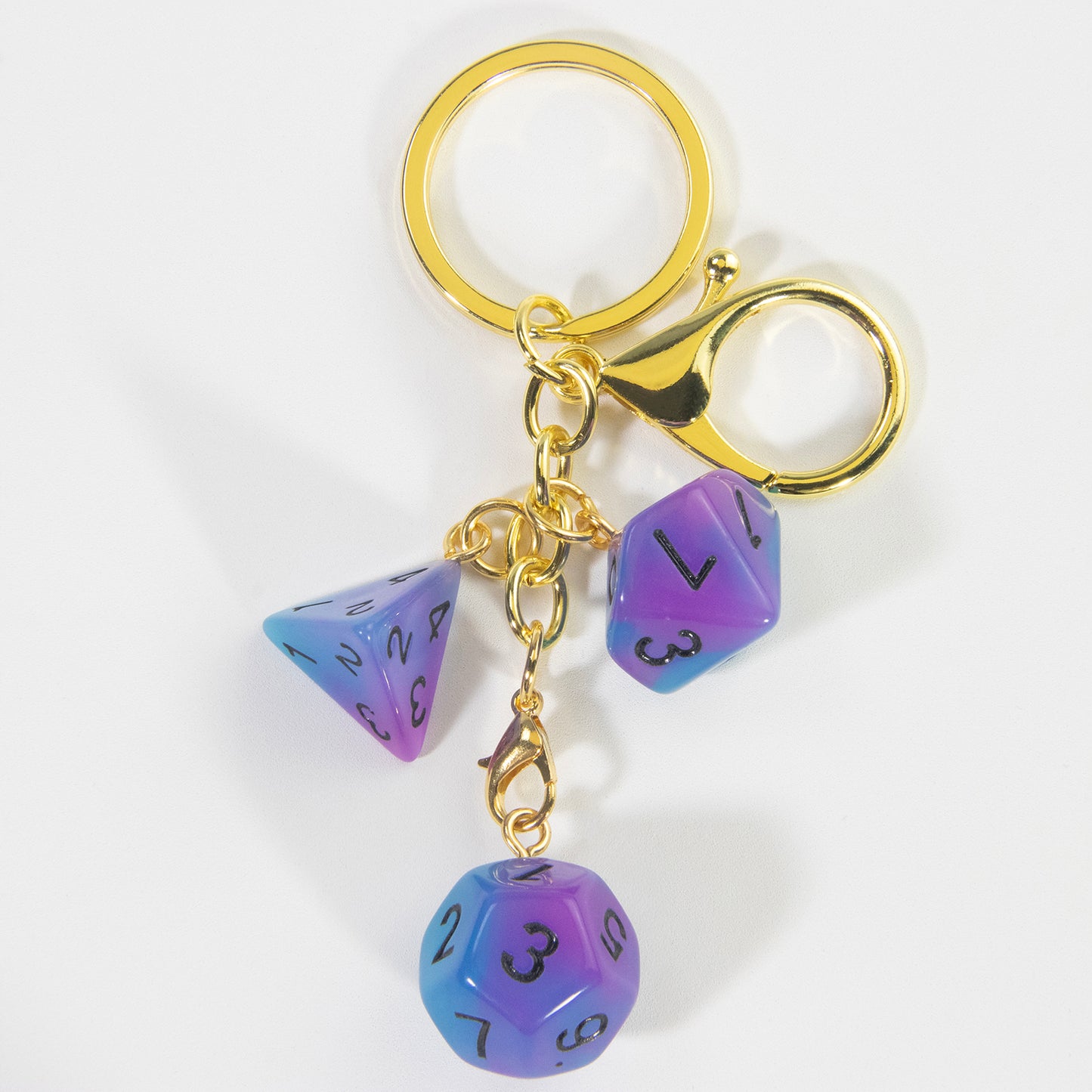 Luminous Dice Keychain Fashion Dice Charm, Pouch Handbag Car Pendant, Table Game Souvenirs for DND RPG Game Lover