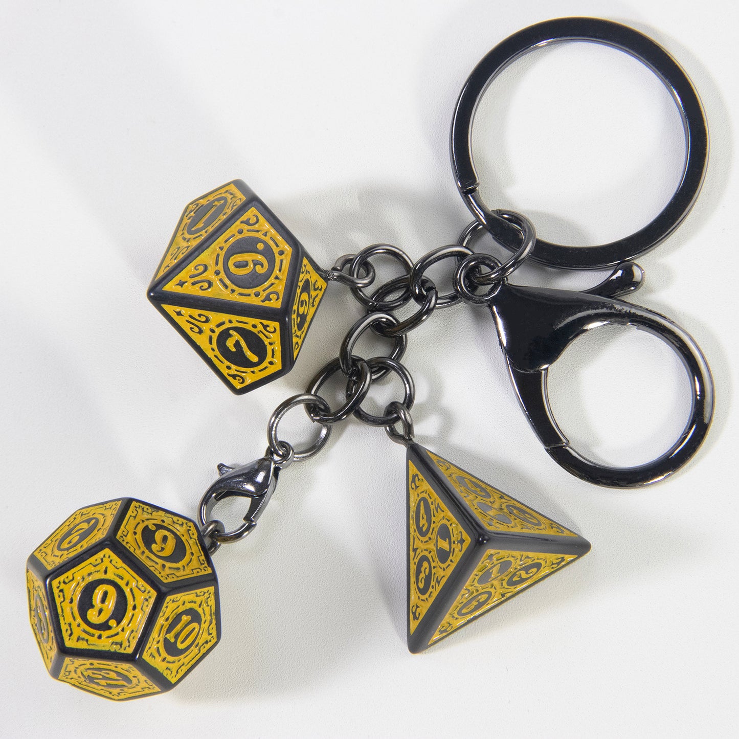 3D Fashion Dice Keychain Pendant - Stylish Car Bag Pouch Accessories for Men Women