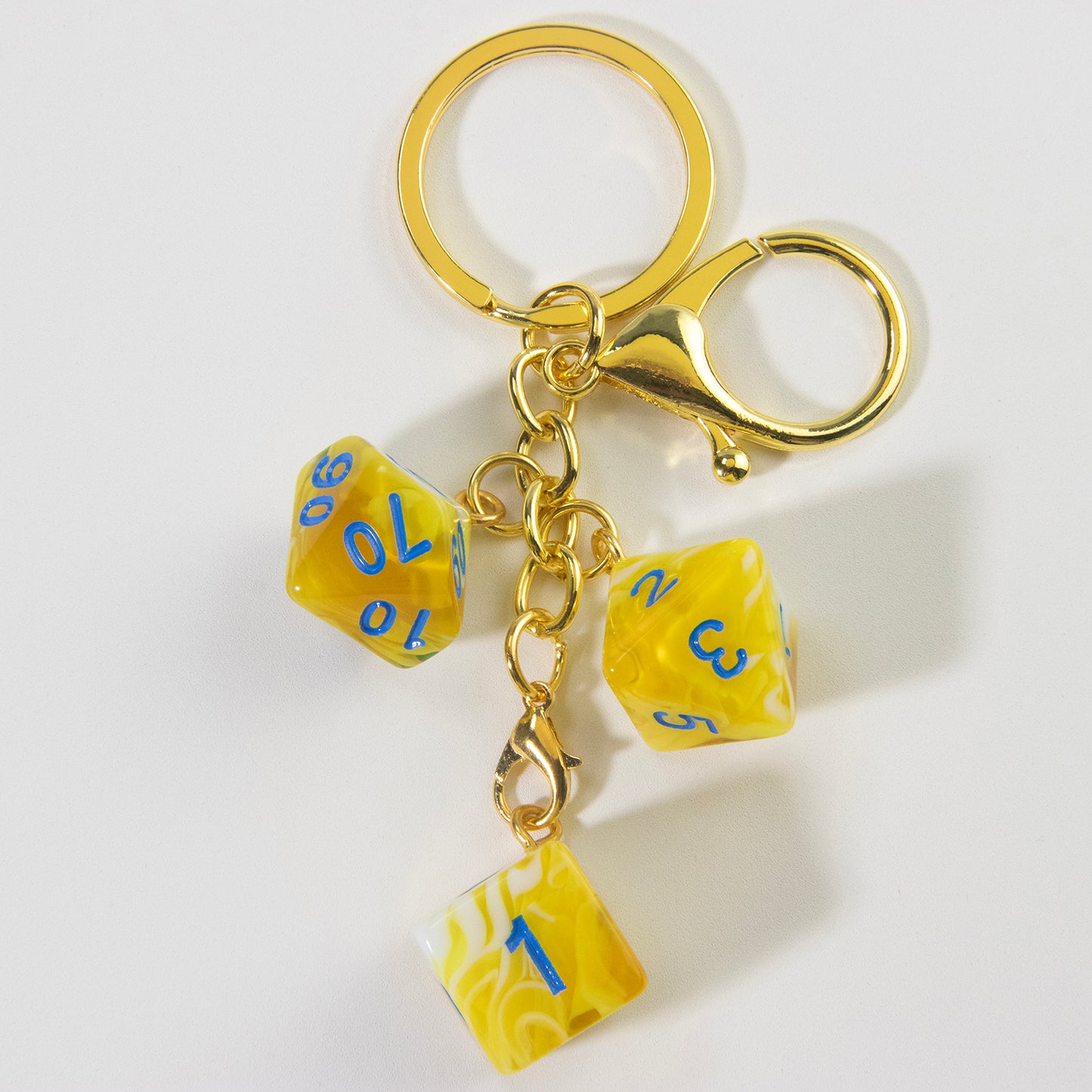 Unique Dice Keychains for Backpack Decoration and Table Games Souvenirs