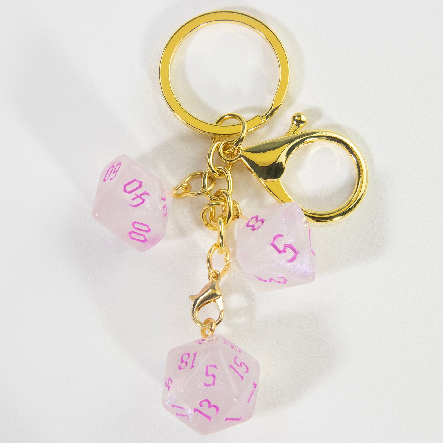 Fashionable Dice Pendant Keychain, Great Decoration for Backpacks Car Keychains