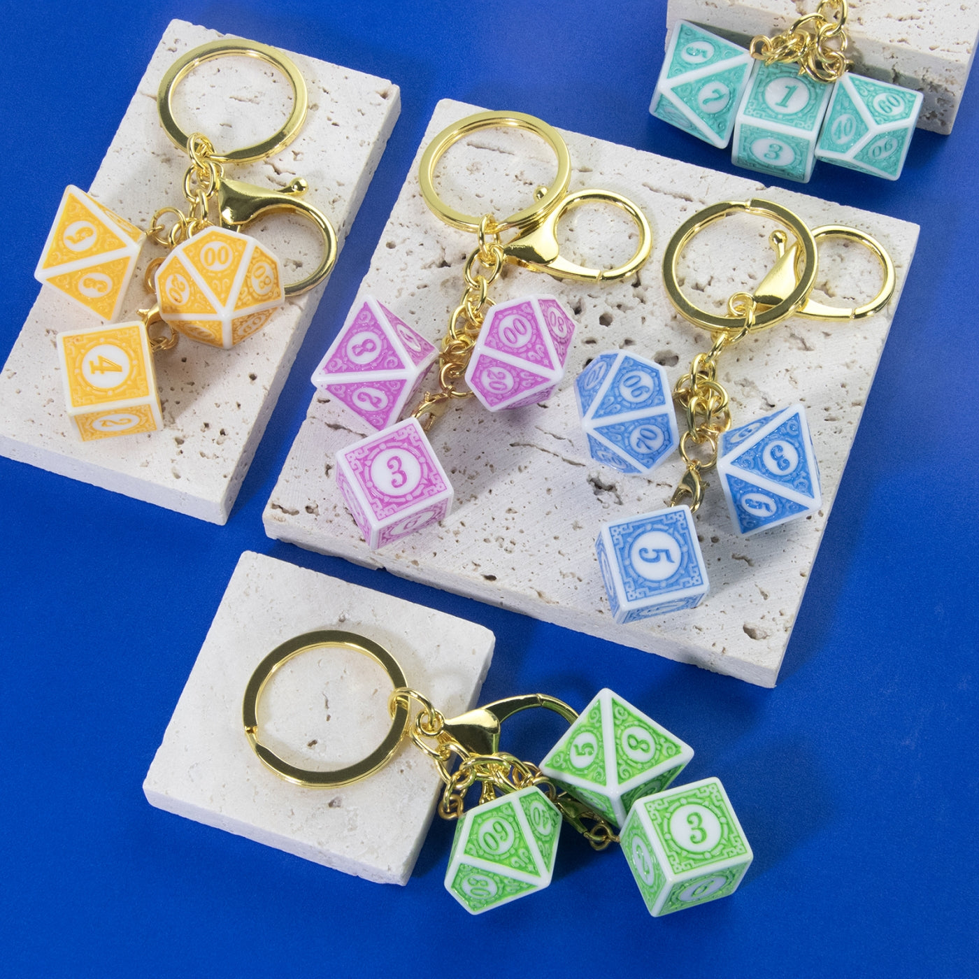 3D Fashion Dice Keychain Pendant - Stylish Car Bag Pouch Accessories for Men Women