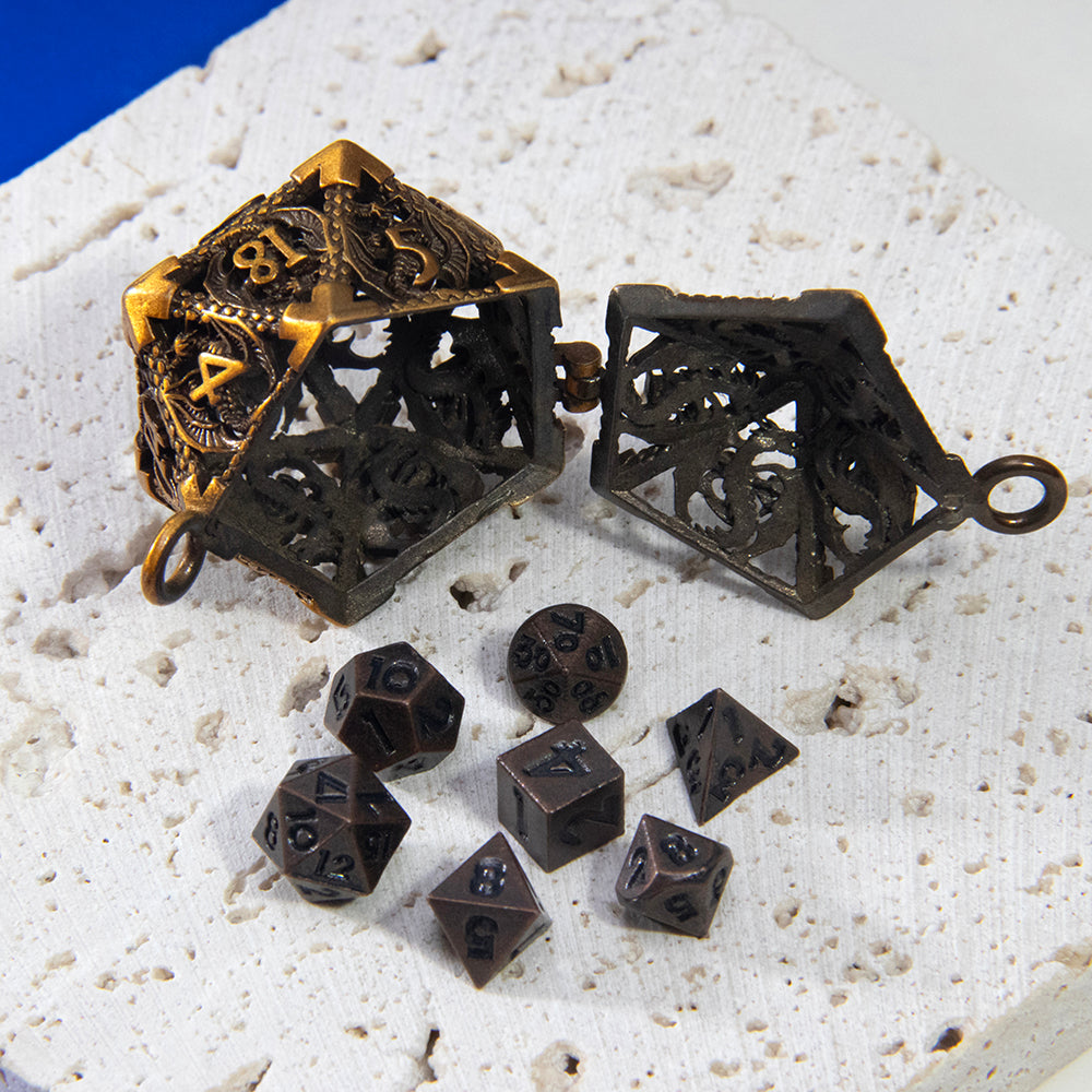 Dragon D20 Dice Keychain Fashion Keyring Ornament Key Chain Pendant Men Gifts