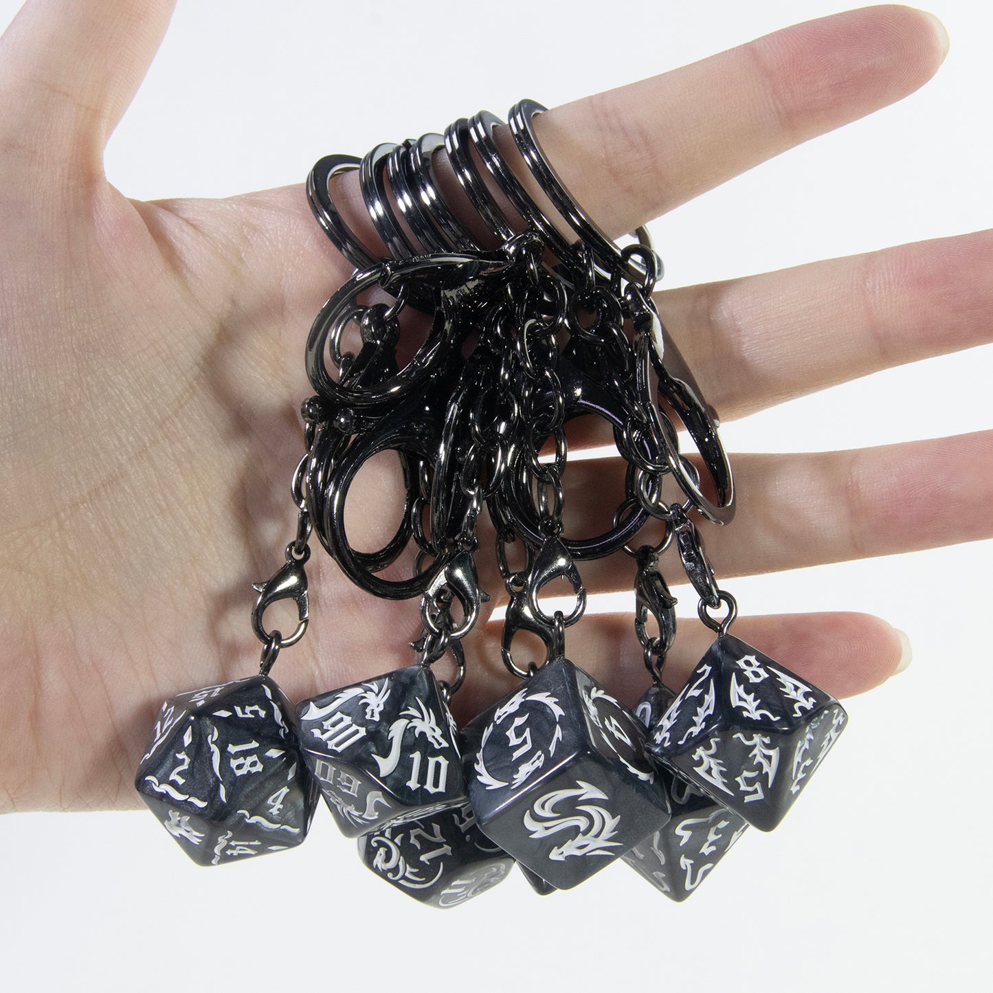 Creative Dice Keychian, Car Pouch Handbag Pendant, Perfect Souvenirs Gift for Table Fans