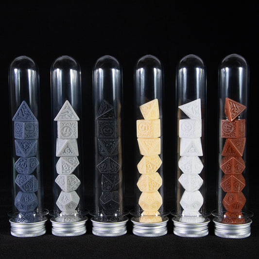 Engraved with Textures Pattern Dice 7pcs DND Polyhedral Dice with Tube for DND RPG Table Game Accessories