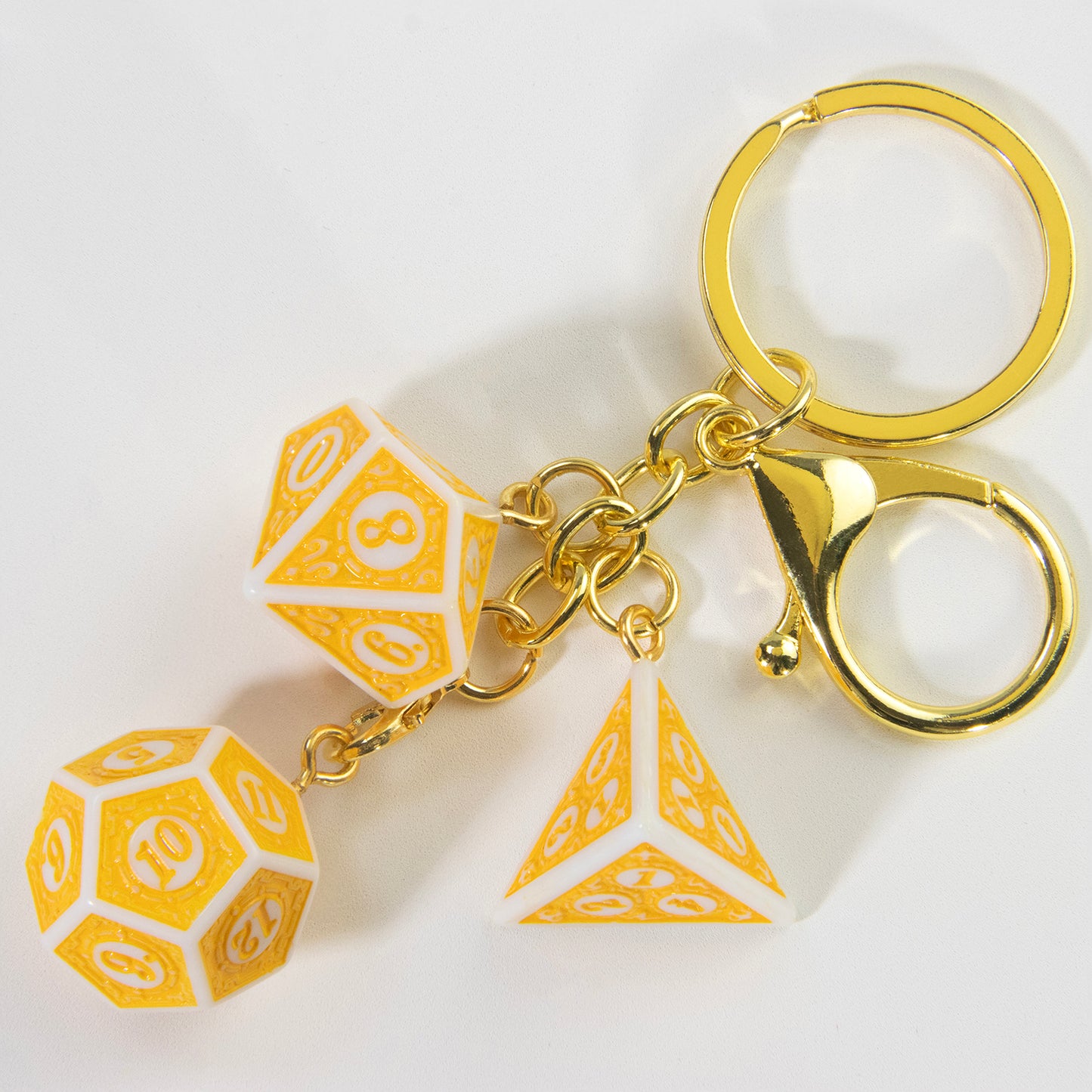 3D Fashion Dice Keychain Pendant - Stylish Car Bag Pouch Accessories for Men Women