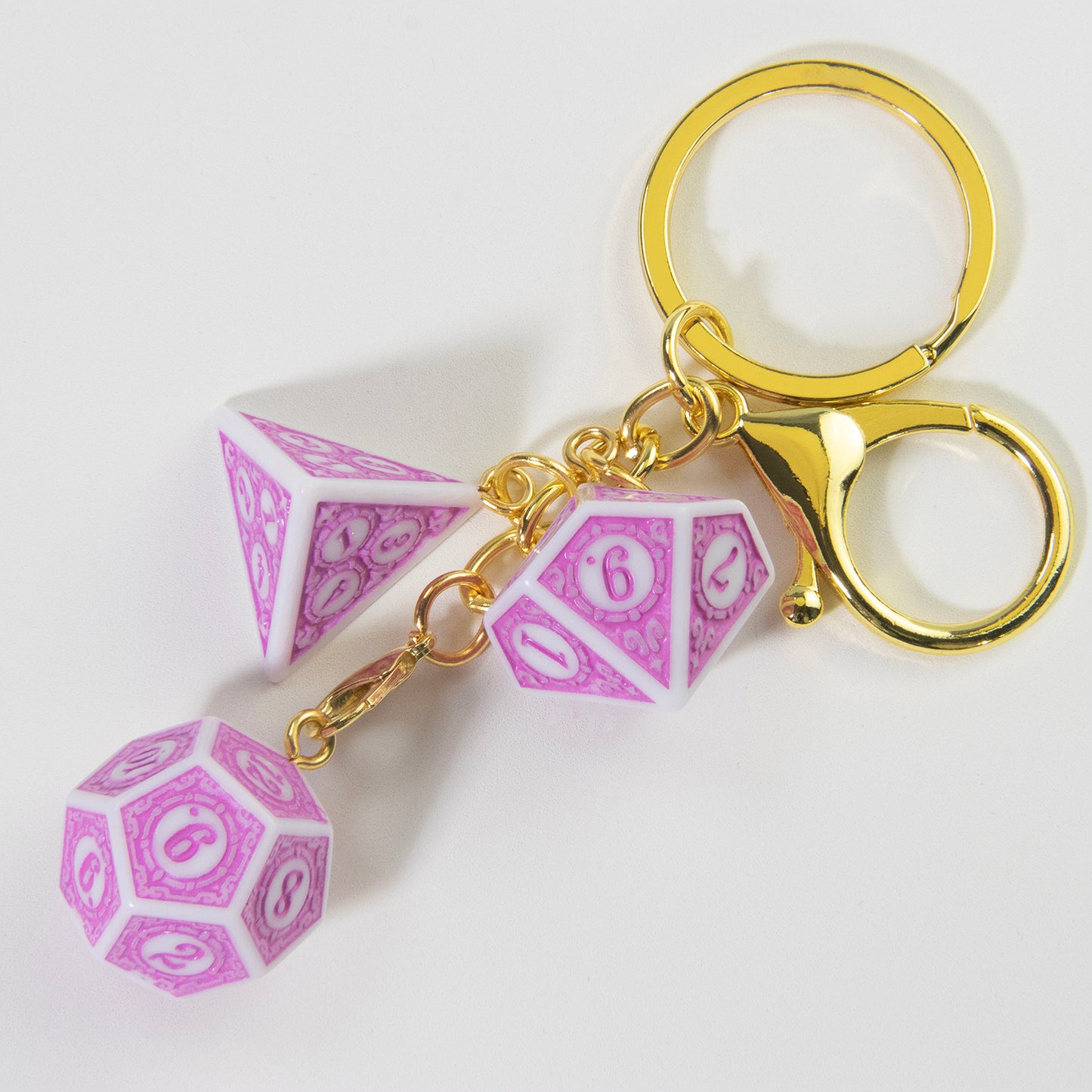 3D Fashion Dice Keychain Pendant - Stylish Car Bag Pouch Accessories for Men Women