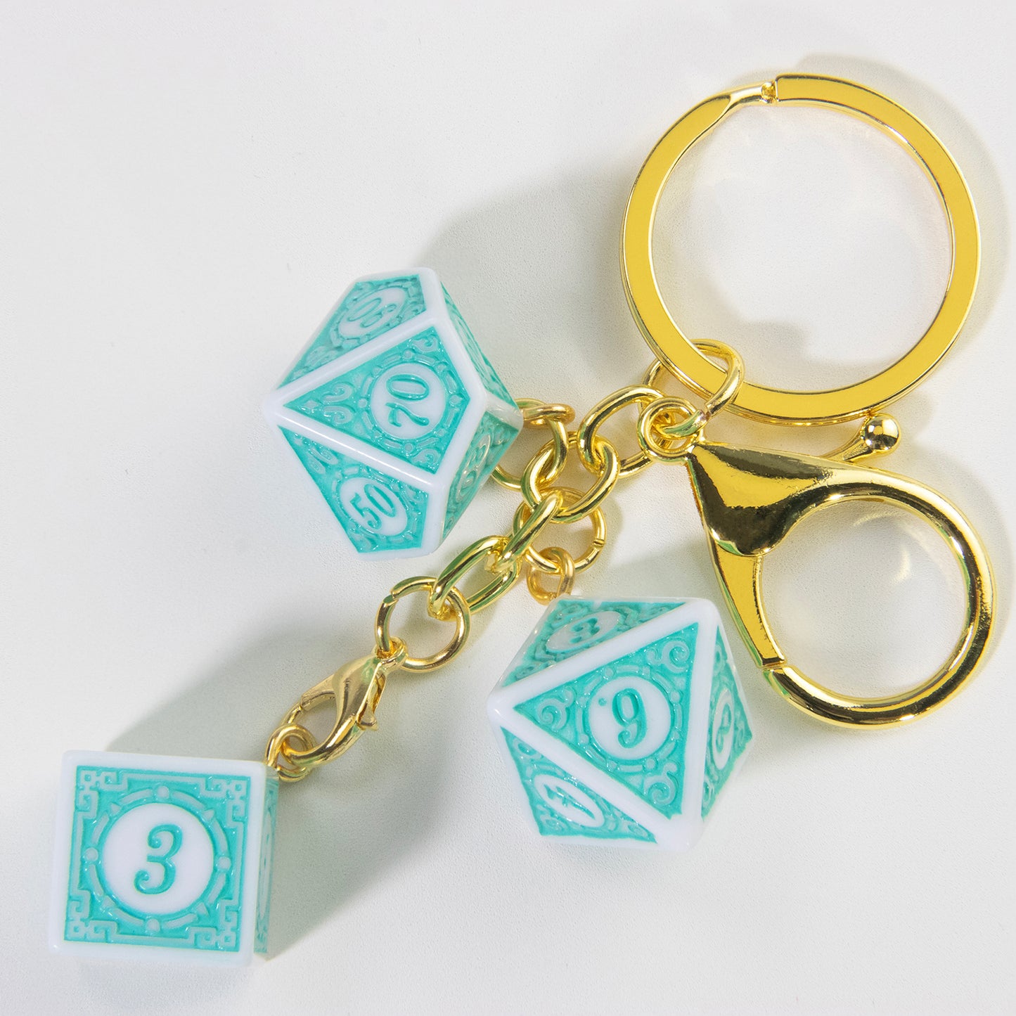 3D Fashion Dice Keychain Pendant - Stylish Car Bag Pouch Accessories for Men Women