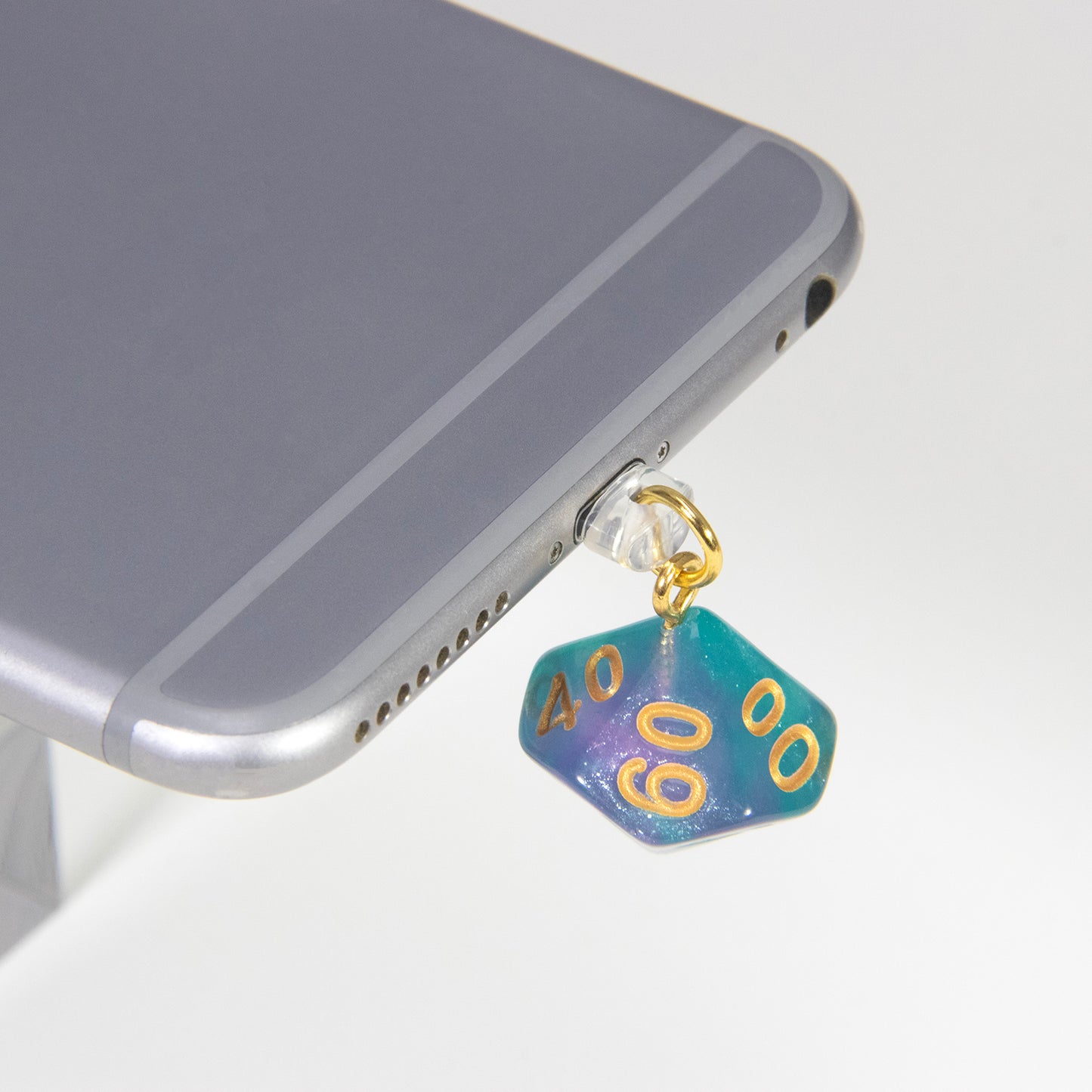 PVC Dustplugs with Acrylic Dice Pendant for Android Apple Phones Charging Port Dustproof Protector Dust Plugs