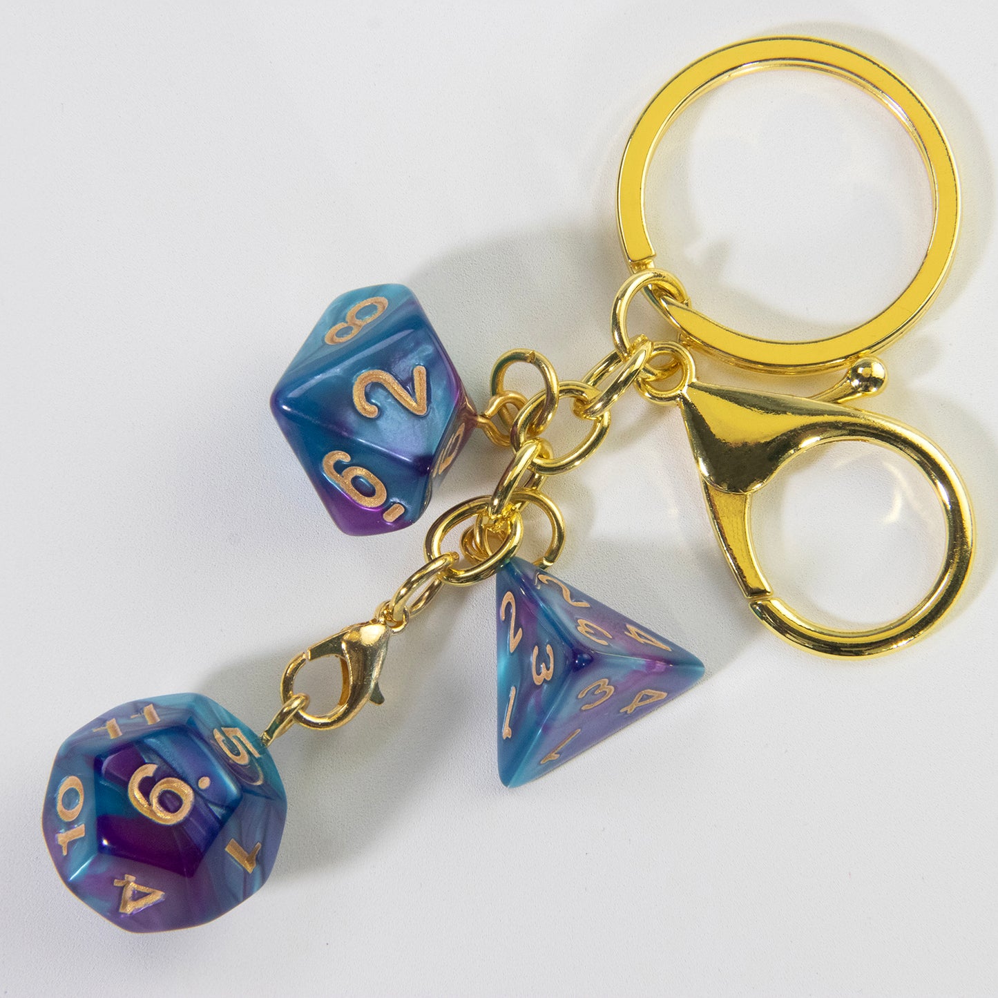 Lucky Acrylic Dice Keychain  - Stylish and Fortunate Charm for Keys, Bags - Durable, Multipurpose Accessories