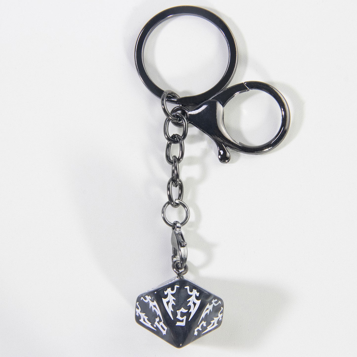 Creative Dice Keychian, Car Pouch Handbag Pendant, Perfect Souvenirs Gift for Table Fans
